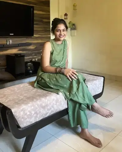 Call Girls Anand Lok Cash On Delivery